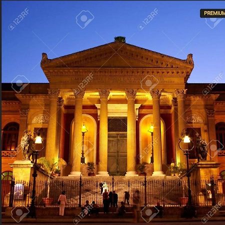 Piccola Suite E Dimora Del Teatro Massimo Palermo Kültér fotó