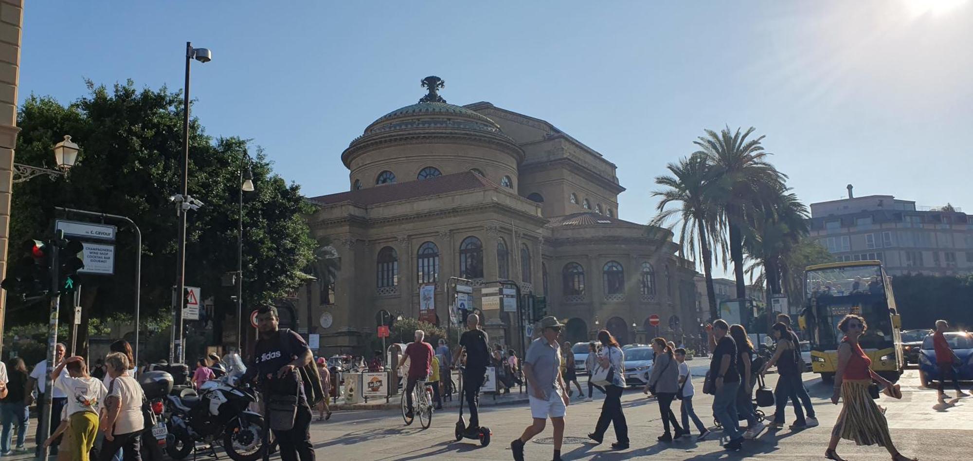 Piccola Suite E Dimora Del Teatro Massimo Palermo Kültér fotó